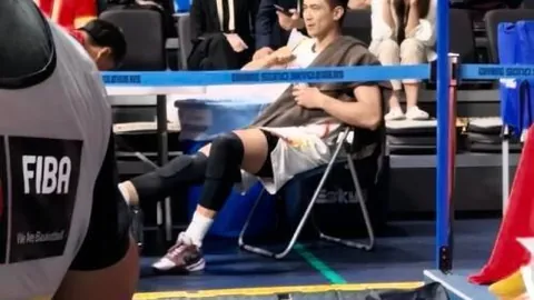 内马尔退役传闻：巴西球星的不公待遇之谜